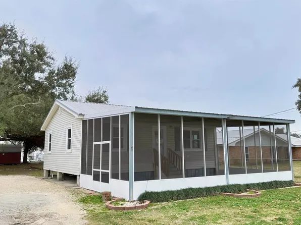 143 Highway 403, Paincourtville, LA 70390