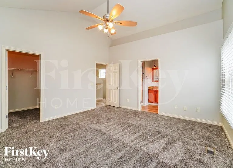 5620 Cardin Blvd — Photo 11
