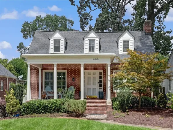 2426 Camden Rd, Greensboro, NC 27403