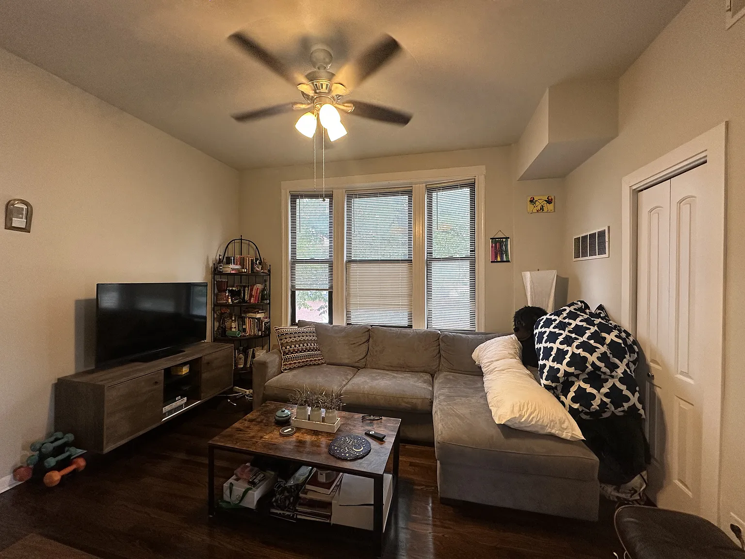 2601-03 W. Augusta Blvd./952-54 N. Rockwell St. — Photo 3