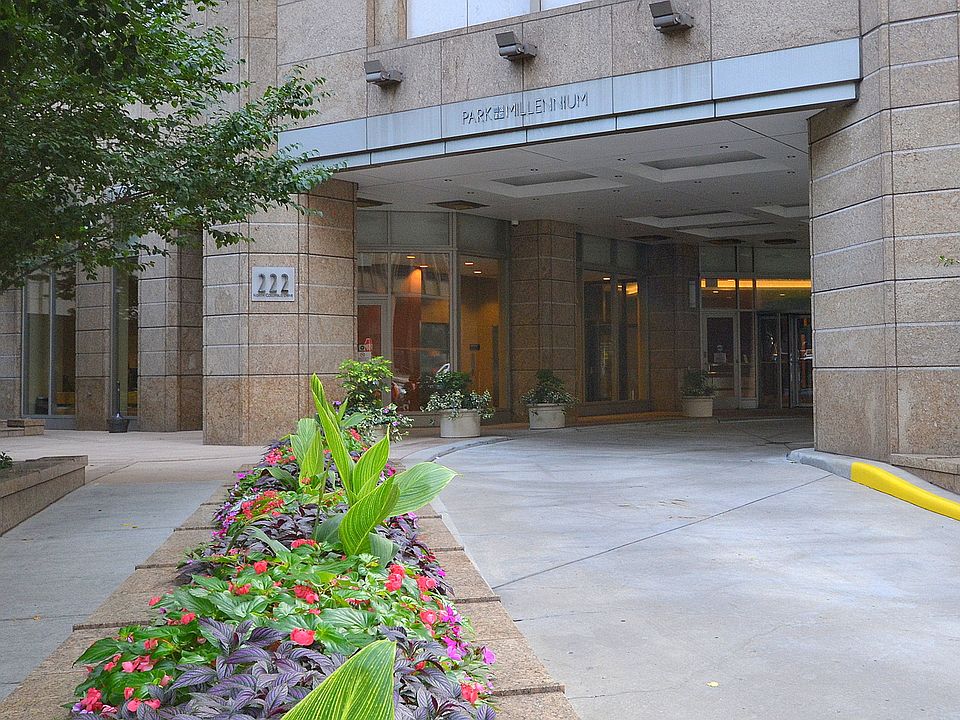 1st image of 222 N Columbus Dr APT 4605