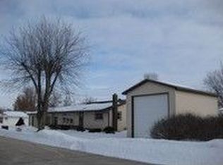 60 Bayou Dr, Nashua, IA 50658