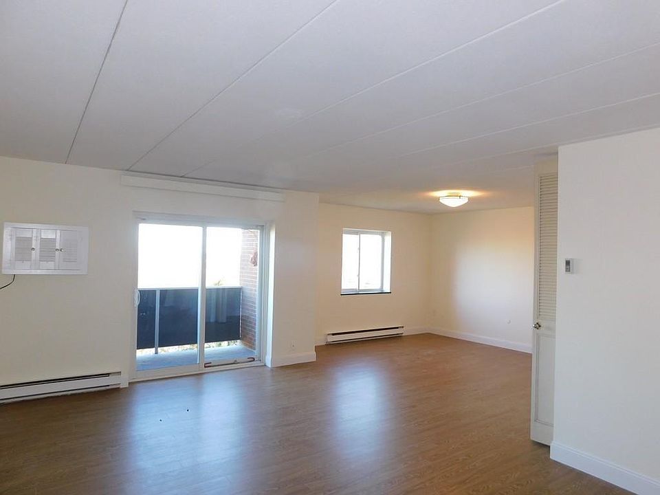 1st image of 179 Presidents Ln Unit 4A