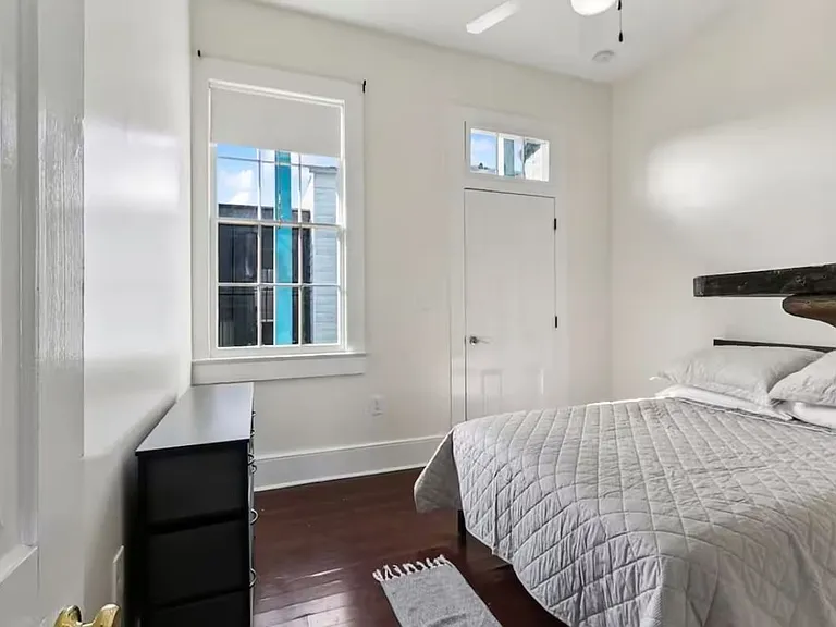 1920 Euterpe St #B — Photo 11