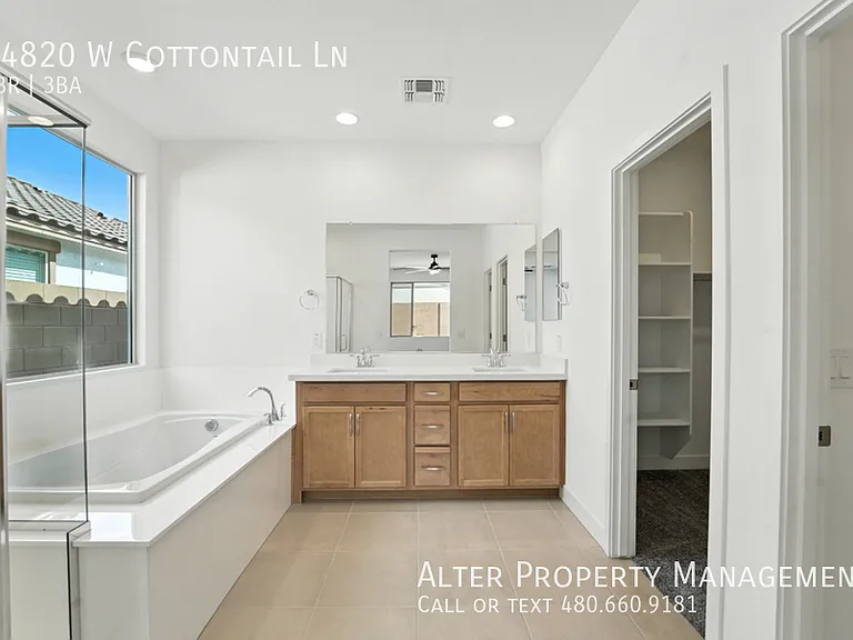 14820 W Cottontail Ln — Photo 23