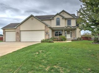 6591 Daybrook Dr, Decatur, IL 62521