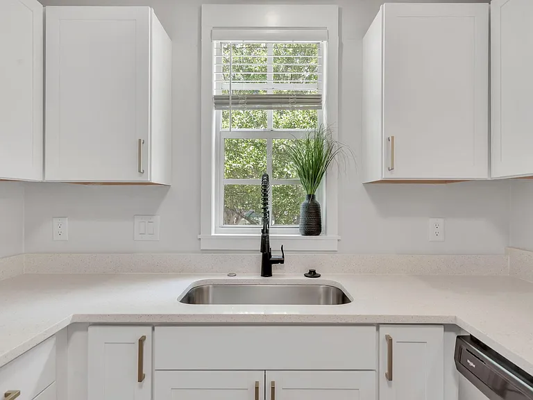 2405 W Texas Ave #4 — Photo 16