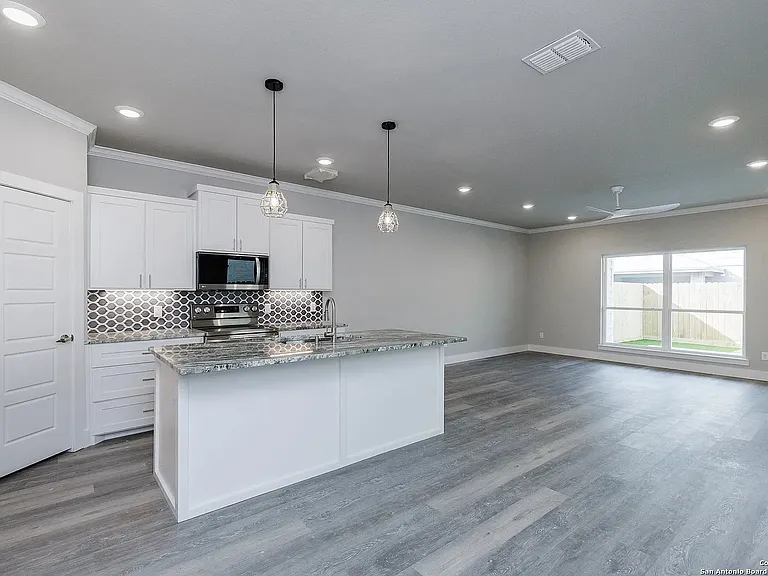 13970 Fortuna Bay Dr — Photo 17