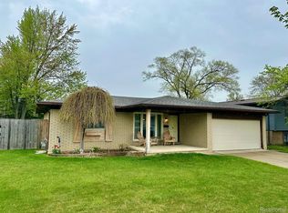 44298 Arlington Rd, Canton, MI 48187