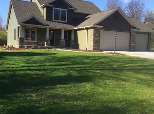 13773 Denali Ct, Middlebury, IN 46540