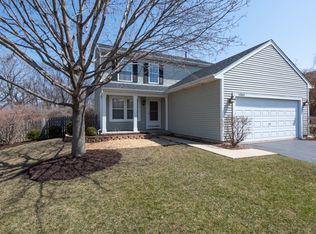 1361 Churchill Ln, Grayslake, IL