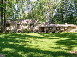 470 Dreshertown Rd, Fort Washington, PA 19034