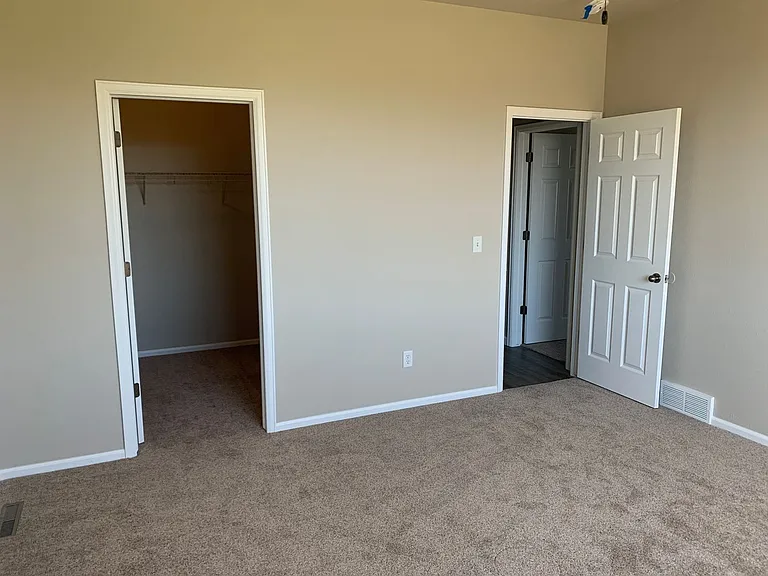 1403 Gettysburg Dr — Photo 5
