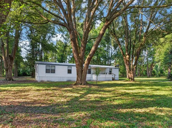 304 COLGATE LOOP, FORT WHITE, FL 32038