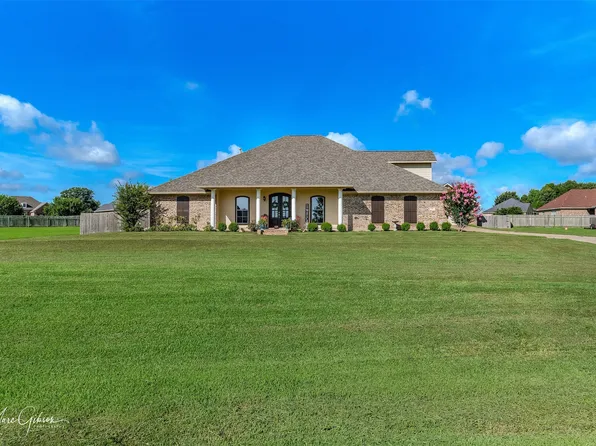 178 Nelda Cir, Stonewall, LA 71078