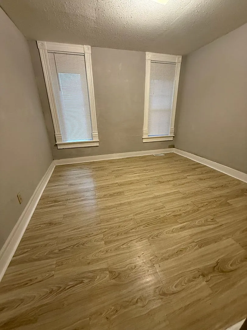 1332 Buchanan Ave. St. Joseph, MO 64501 — Photo 4