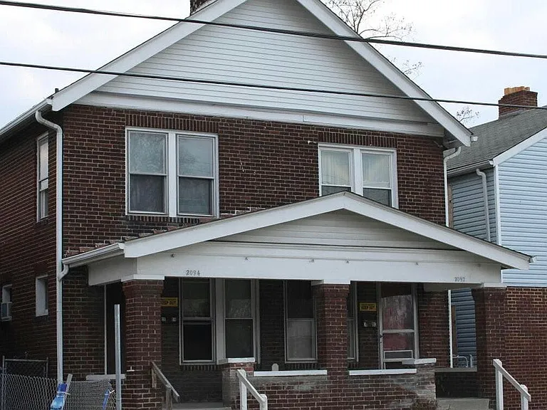 2094 Cleveland Ave — Photo 1