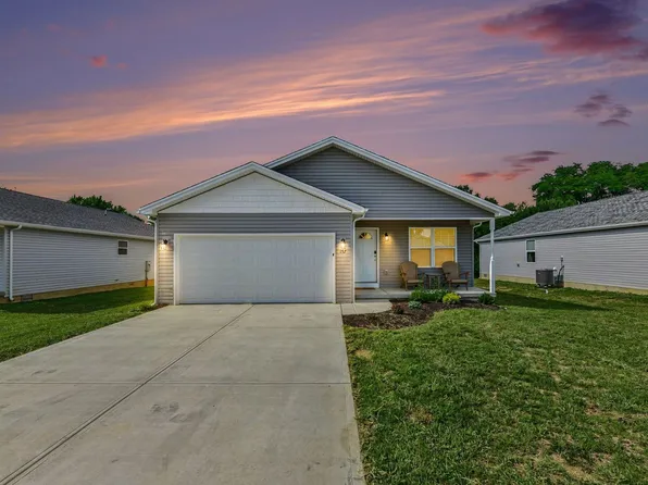 157 Southwind Blvd, Wilmington, OH 45177