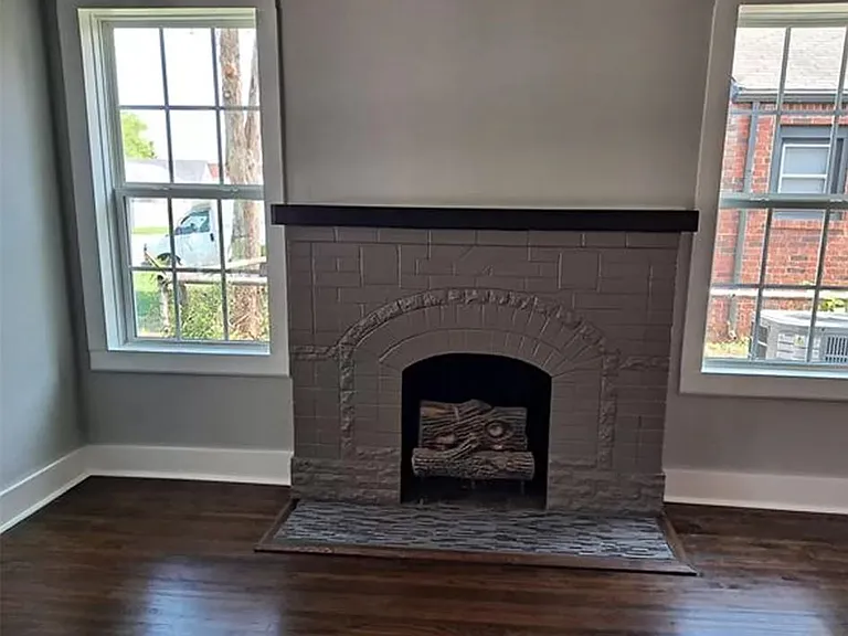 1323 S Delaware Ave — Photo 3