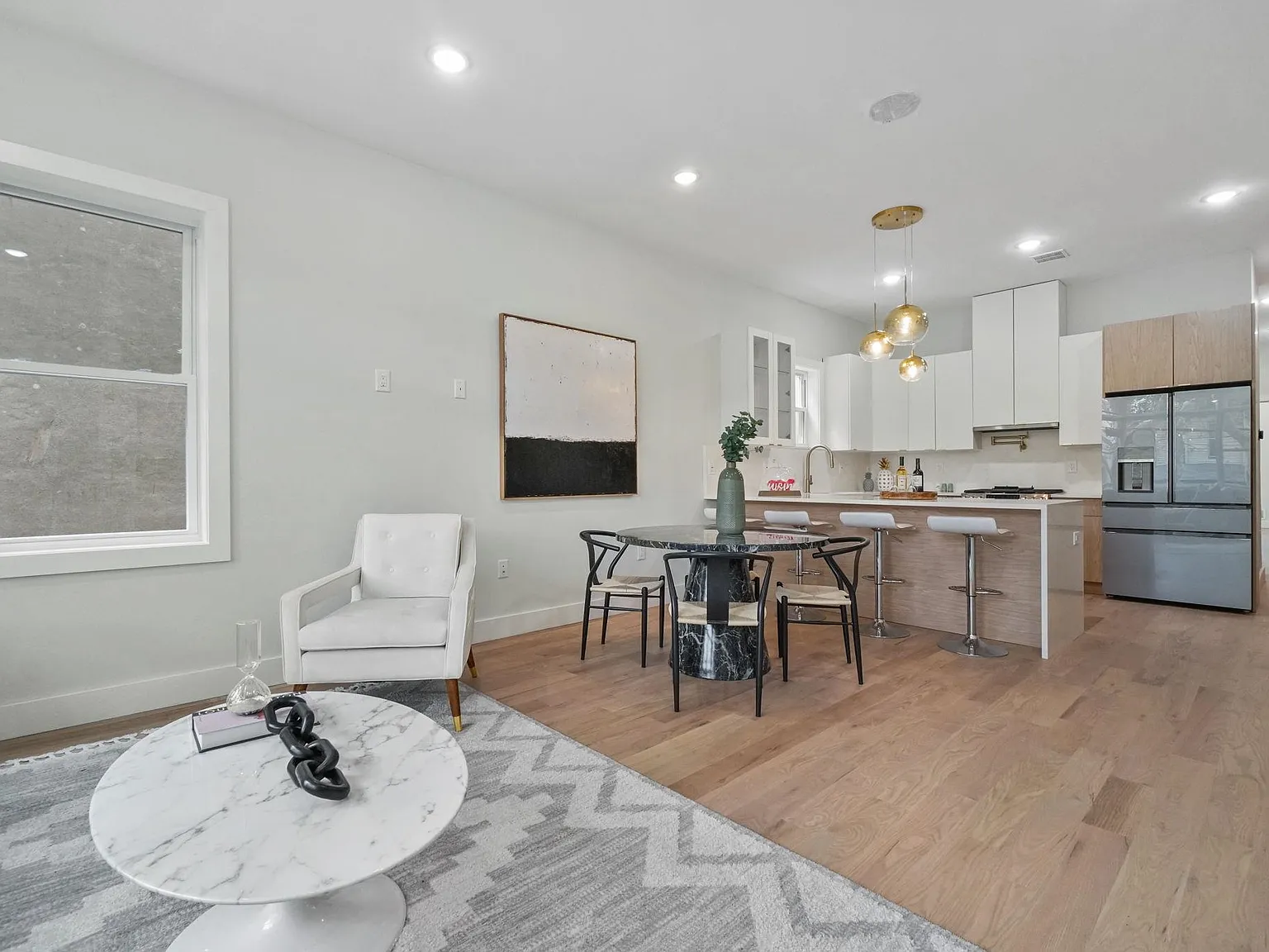 3 bed, 3.0 bath, 1800 sqft, $5,500 — Photo 3