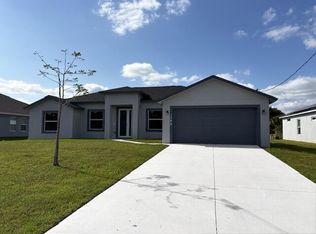 1782 Hallendale Ave SW, Palm Bay, FL 32908