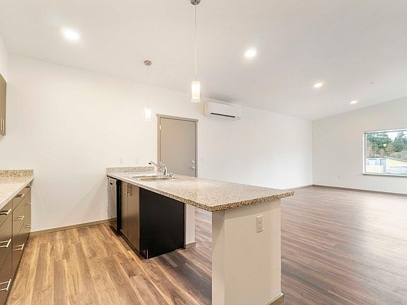 5th image of 4943 Dunham Dr #820f7bef9