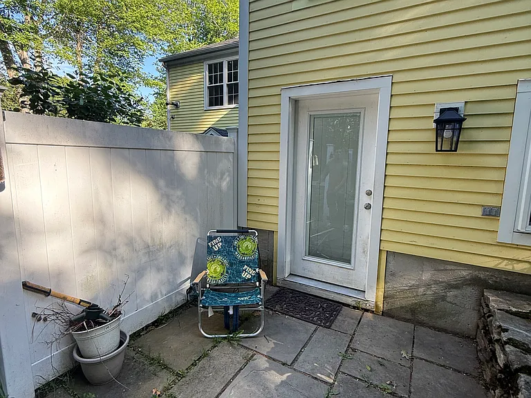 Squantum Rd — Photo 10