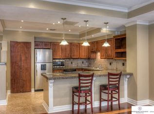 312 S 16th St APT 701, Omaha, NE 68102