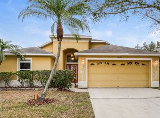 1600 Maximilian Dr, Wesley Chapel, FL 33543