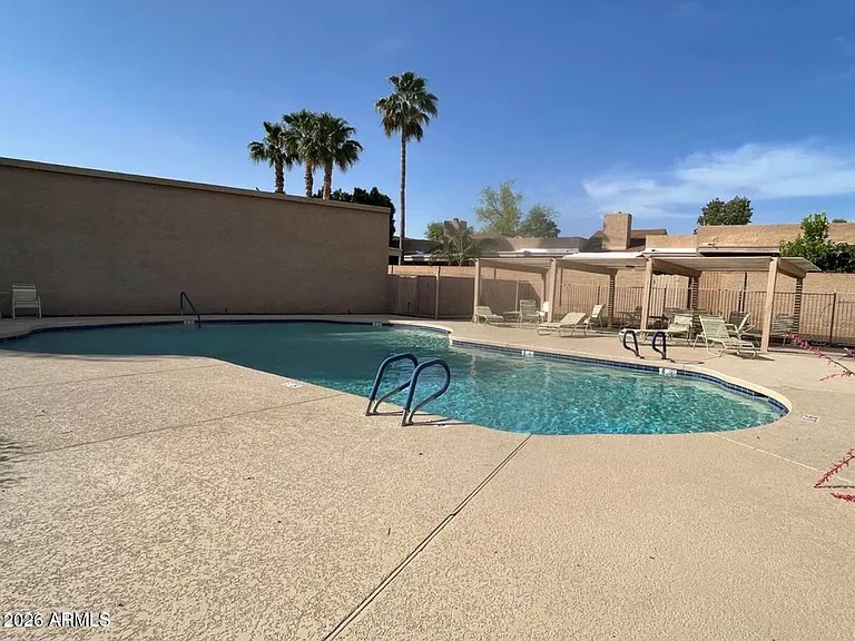 9040 E Winchcomb Dr — Photo 24