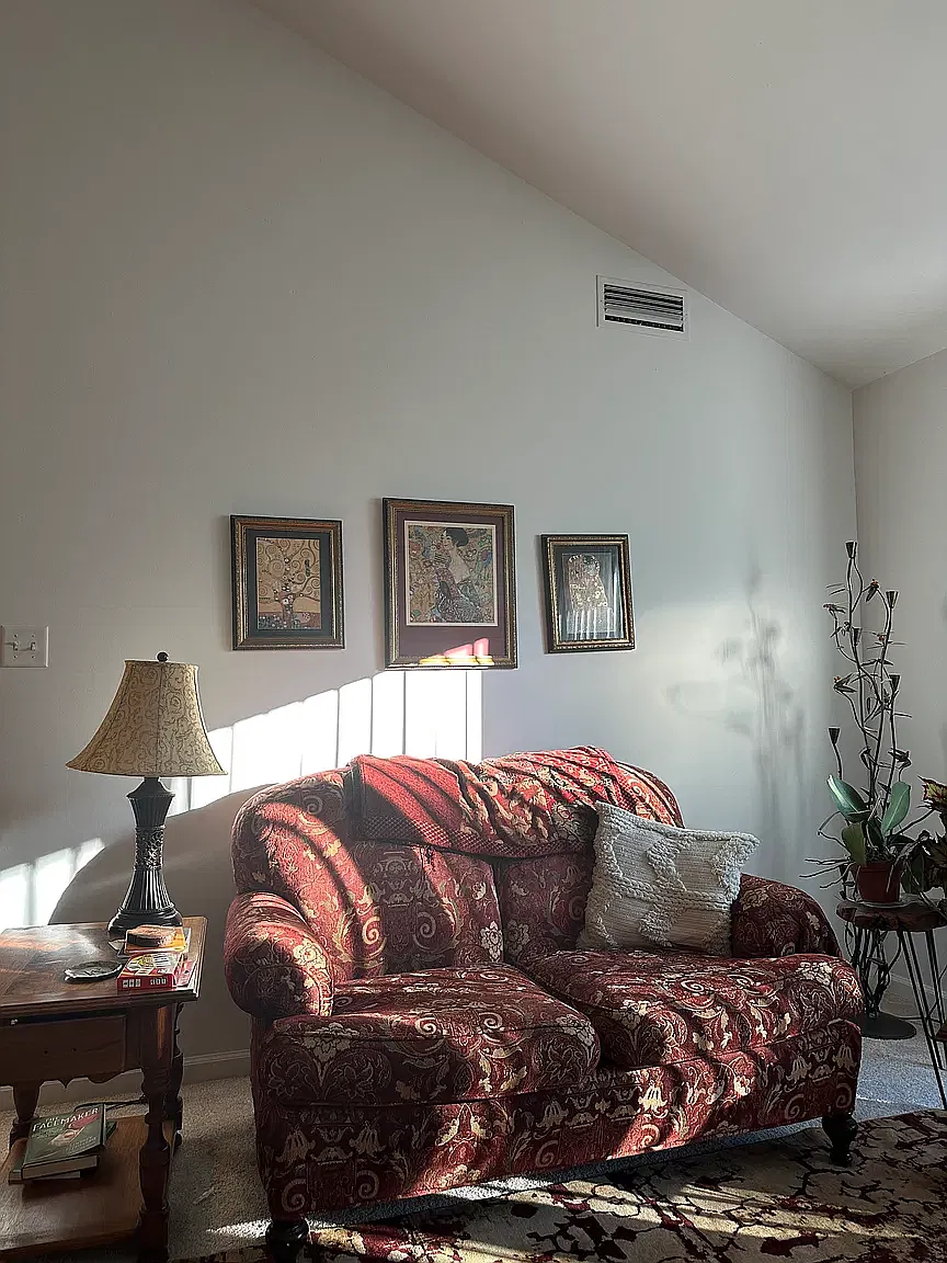 975 Oakwood Ave — Photo 4
