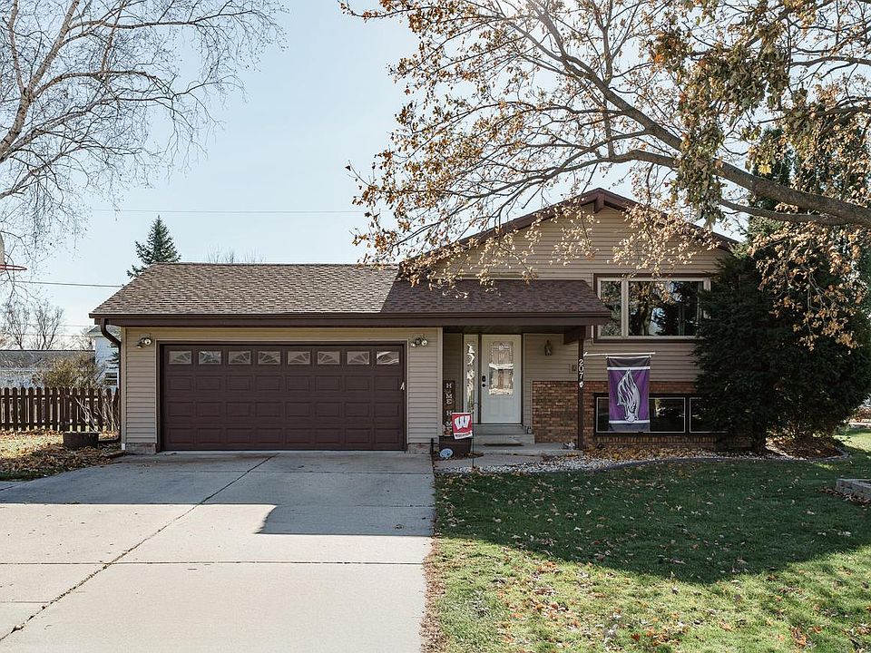 1st image of 207 Silver DRIVE