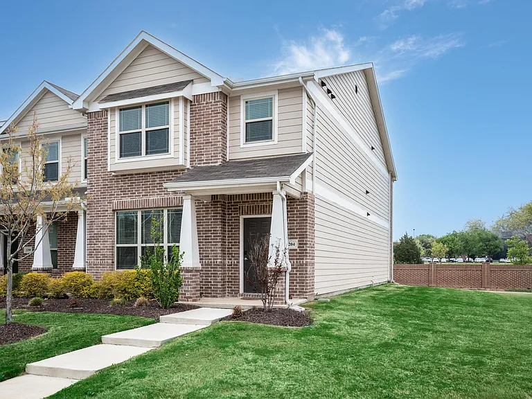 2204 Greystone Dr — Photo 23
