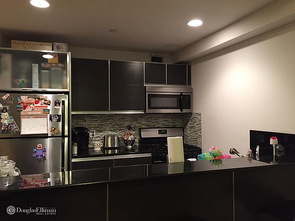4th image of 14320 Hoover Ave APT 603