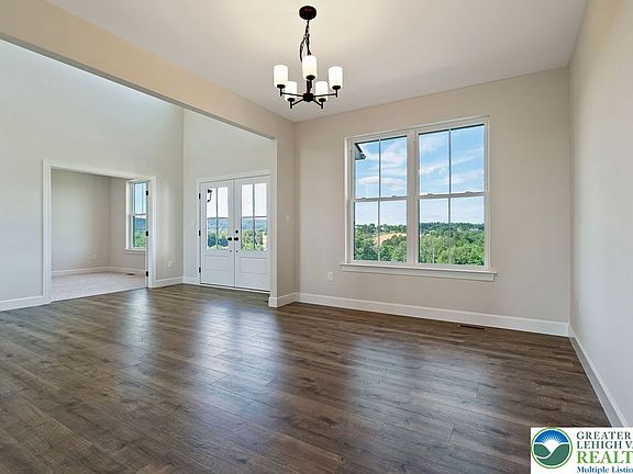 4th image of 5043 Chapmans Rd S