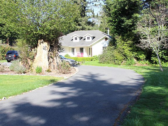 3rd image of 125 Trevor Way