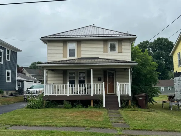 414 Summit St, Grove City, PA 16127
