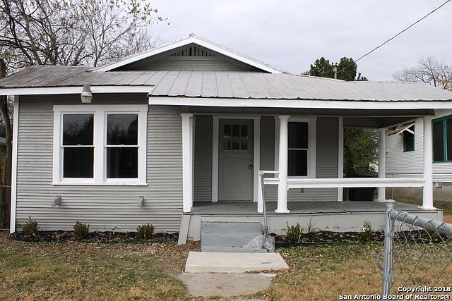 1st image of 833 Westfall Ave