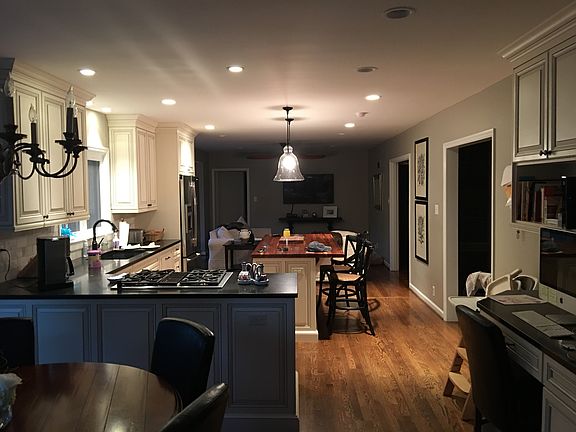 2nd image of 629 Oak Valley Dr