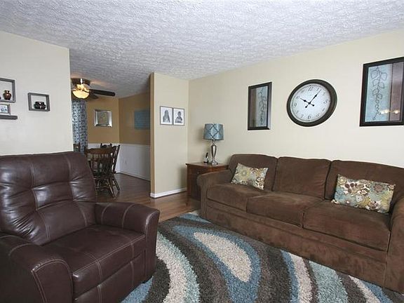 2nd image of 125 Mackie Ln