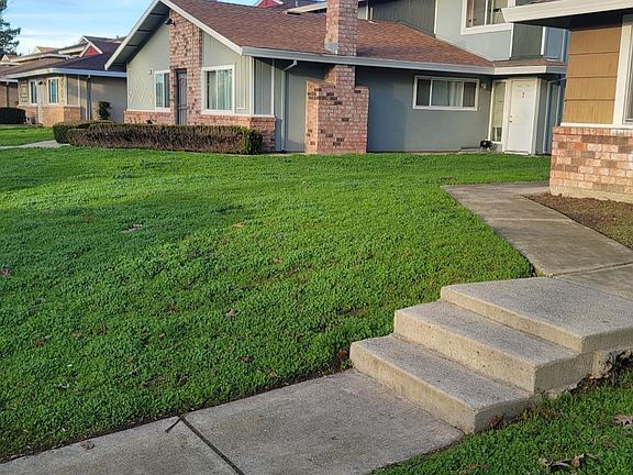 2nd image of 65 La Fresa Ct APT 2