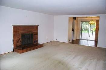 5th image of 1725 9th Ave SE