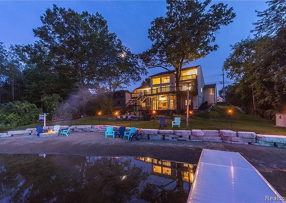 434 Indianwood Rd, Lake Orion, MI 48362 Zillow