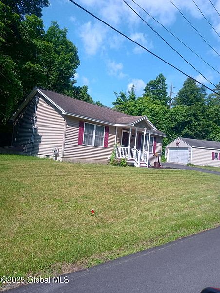2nd image of 2 Cherry Street
