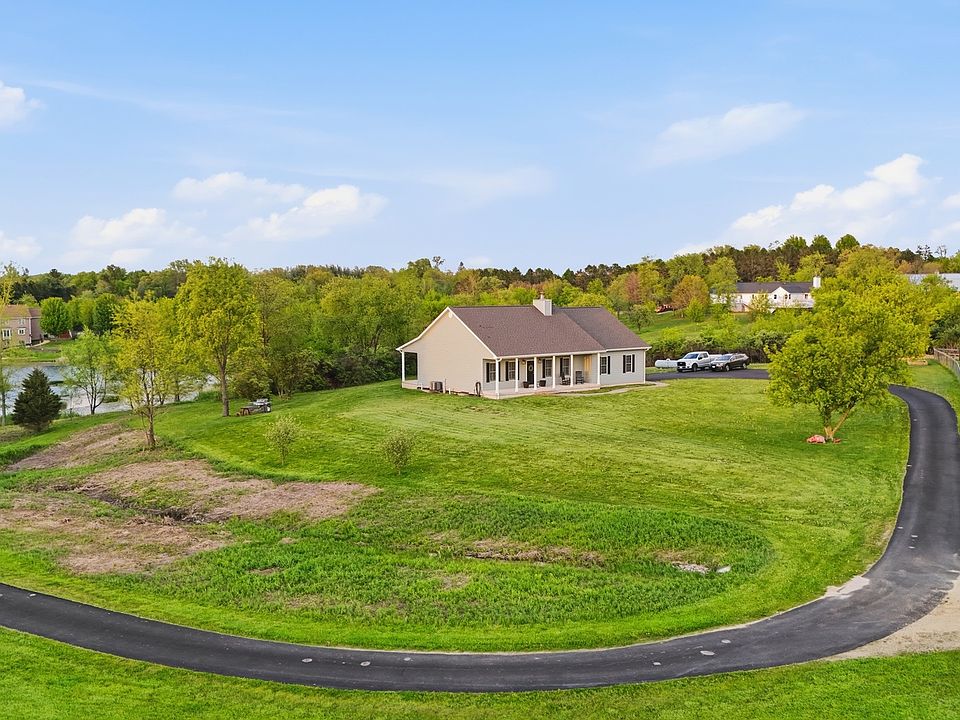 1st image of 20809 Bunker Hill Rd