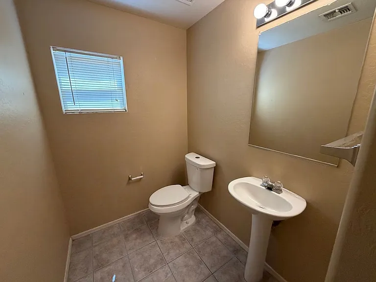12634 W Windrose Dr — Photo 19