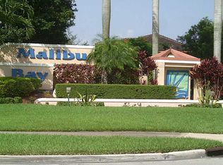 20875 NW 2nd St, Pembroke Pines, FL 33029