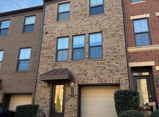 9265 Wood Violet Ct, Fairfax, VA 22031