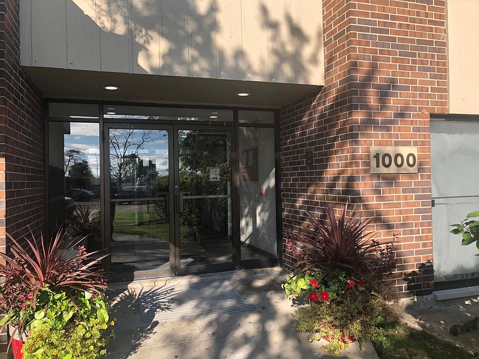 1st image of 1000 Bayside Dr Unit 213
