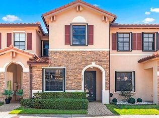93850 W 33rd Way, Hialeah, FL 33018